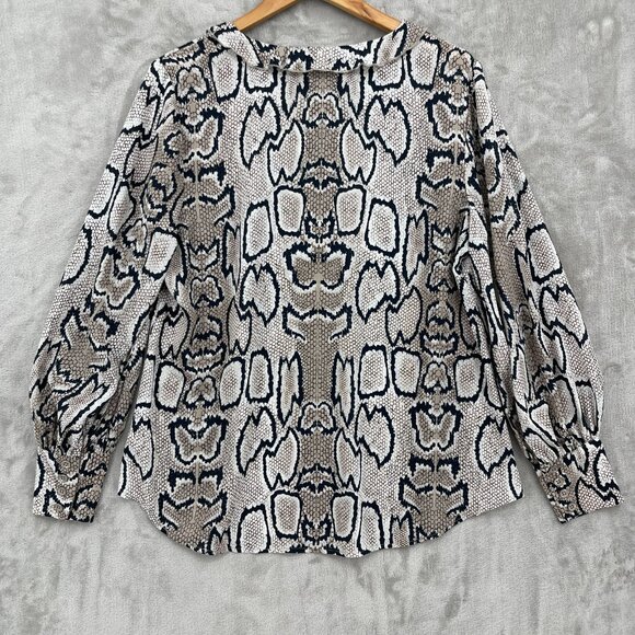 CAbi Serpentine Snake Print V-Neck Long Sleeve Blouse Top Style 3759 - Picture 4 of 9